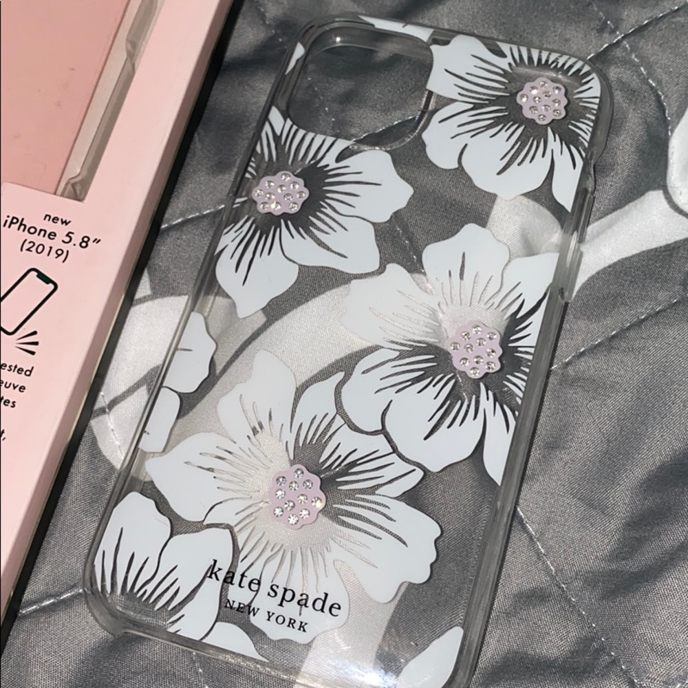Kate Spade ♠️ iPhone 11 Pro or iPhone 5.8” (2019)